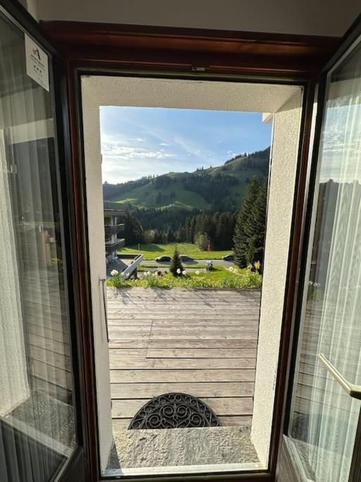 Chalet Du Moleson กรูว์แยร์ ภายนอก รูปภาพ